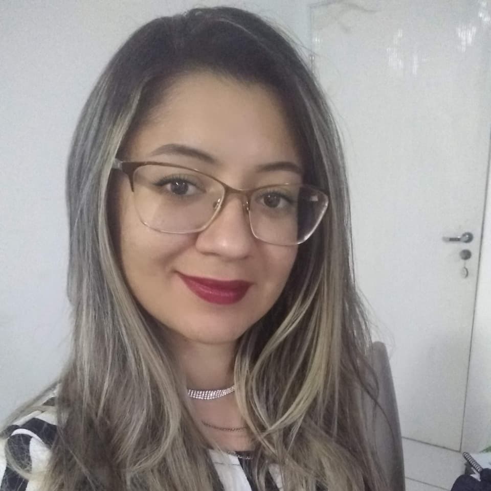 Desireé Oliveira